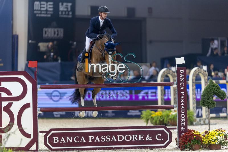 Maher Ben (GBR) riding Point Break_Verona_20241109_SS358119.jpg